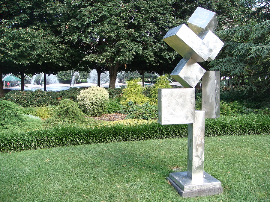Washington DC [2009 July 03] 014.JPG - Scenes from The National Gallery of Art Sculpture Garden